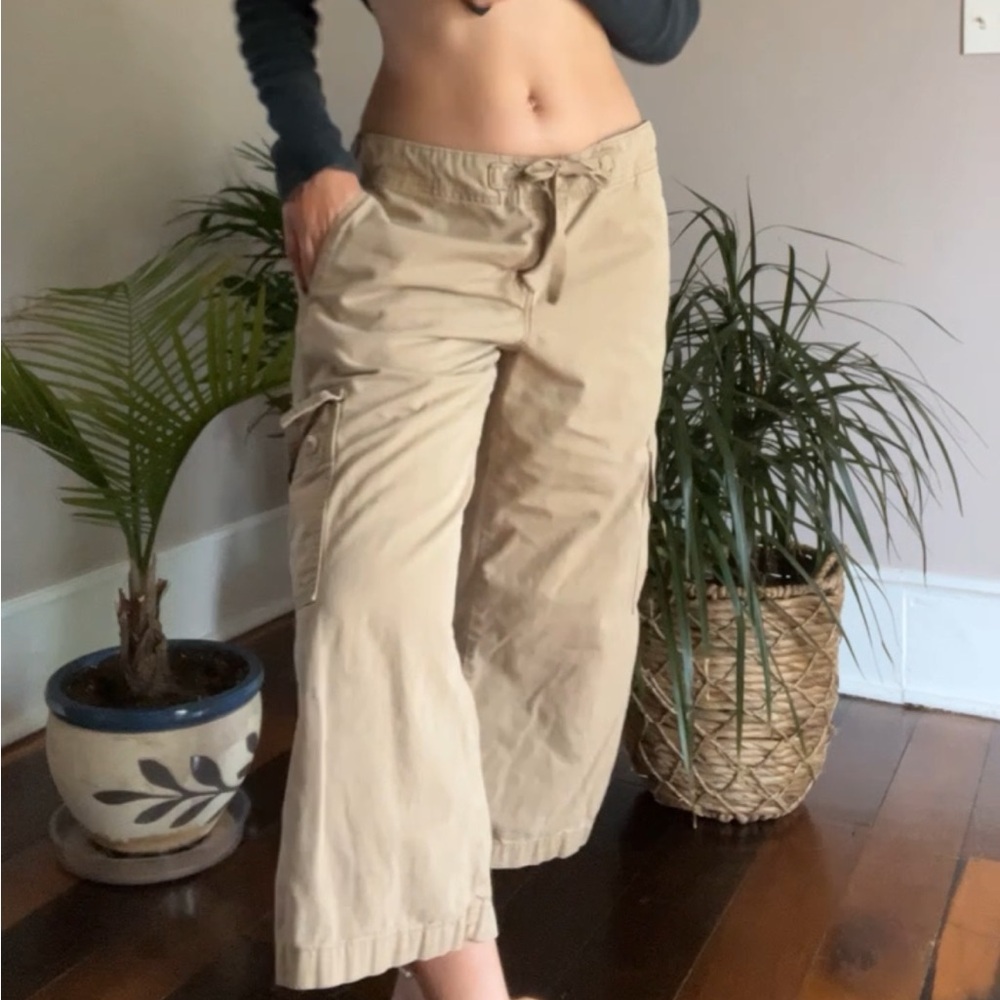 Cargo Levi’s capri pant